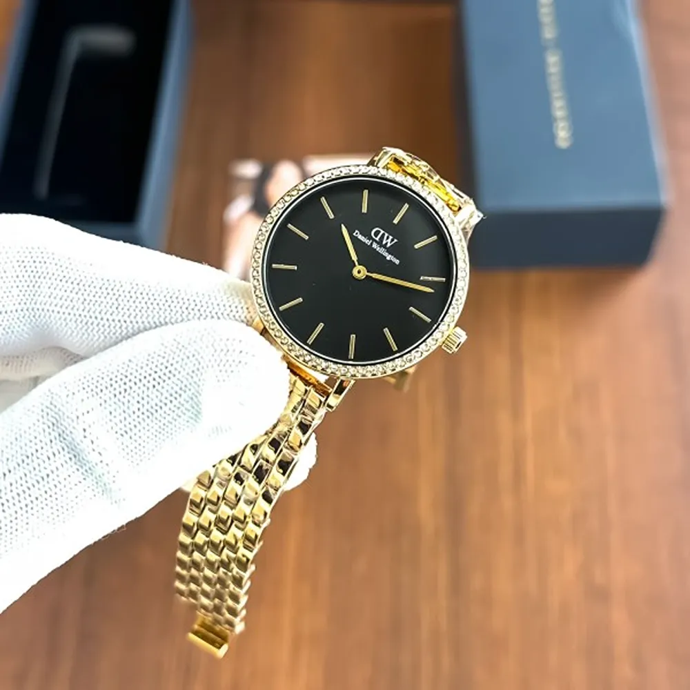 Daniel Wellington Watch For Women (SG1505) - stayhit.in Daniel Wellington Watch For Women (SG1505) - stayhit.in