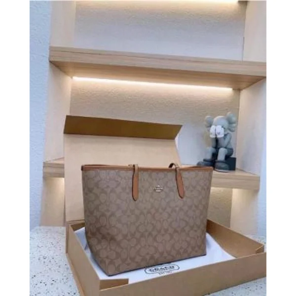 Elegant Coach City Tote Bag With Og Box For Women (BOT3990) - stayhit.in