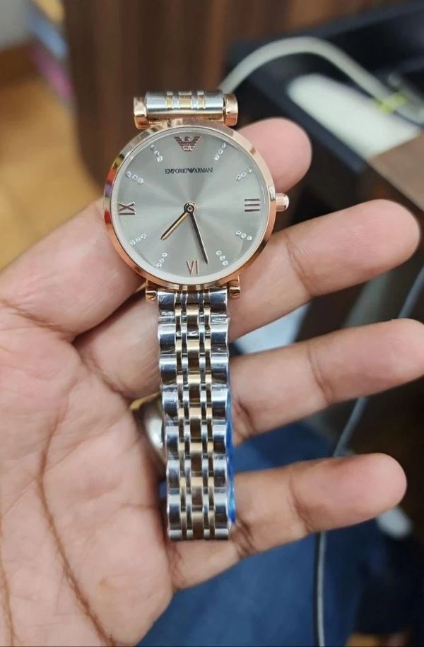 Gucci Watch For Women (SG1411) - stayhit.in Gucci Watch For Women (SG1411) - stayhit.in
