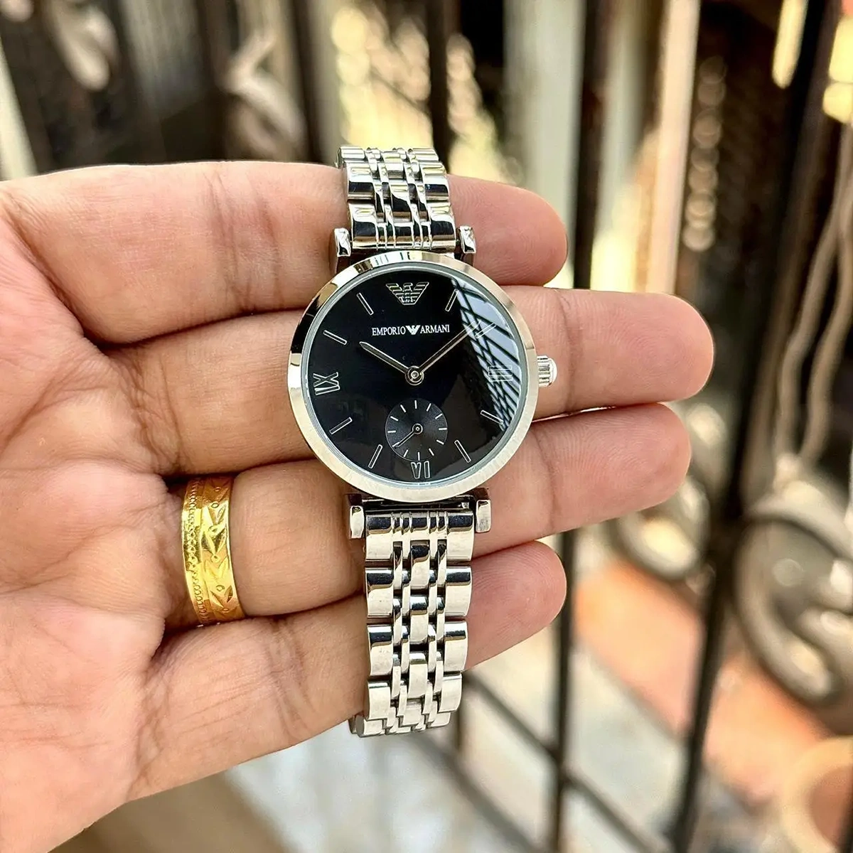Luxury Emporio Armani Watch Silver Black For Women (JH736) - stayhit.in Luxury Emporio Armani Watch Silver Black For Women (JH736) - stayhit.in