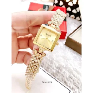Premium Gucci Square Diamond Watch For Women (SUP8302) - stayhit.in