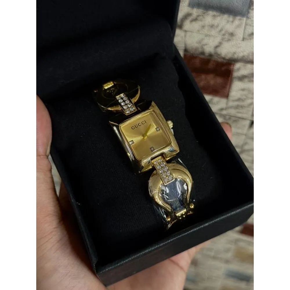 Premium Gucci Watch For Women (SUP1204) - stayhit.in Premium Gucci Watch For Women (SUP1204) - stayhit.in