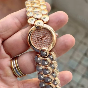 Premium Guess Diamond Watch For Women (JH686) - stayhit.in