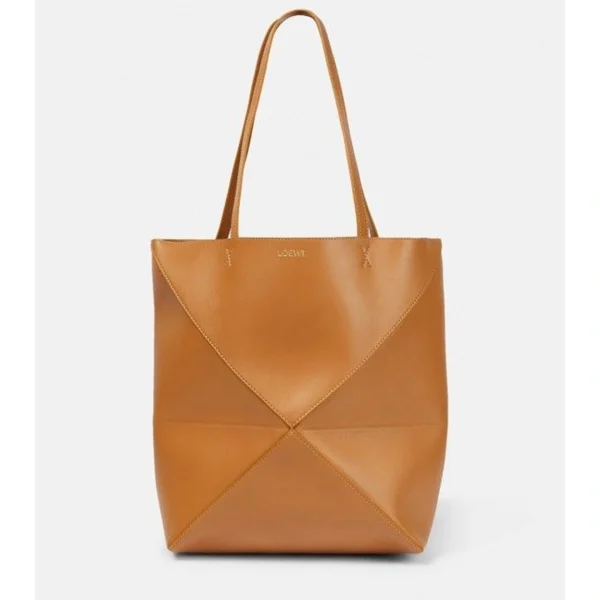 Premium Loewe Puzzle Fold Tote Bag With Og Box For Women (LAB858) - stayhit.in Premium Loewe Puzzle Fold Tote Bag With Og Box For Women (LAB858) - stayhit.in