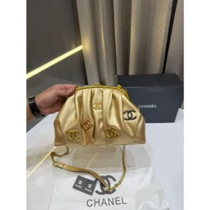 Stylish Chanel Limited Gold Bag Clutch With Og Box Packing For Women (LAB1164) - stayhit.in