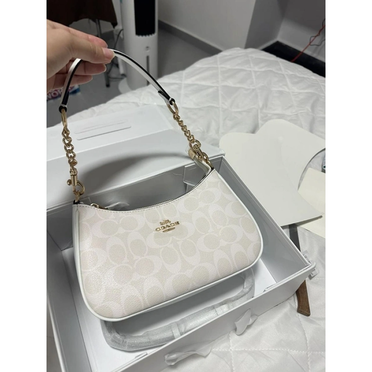 Stylish Coach Teri Shoulder Bag With Og Box For Women (BOT2613) - stayhit.in