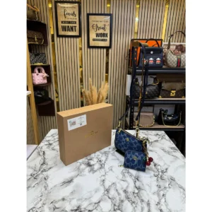 Stylish Coach Teri Tote Bag Combo With Signature Canvas For Women (JH434) - stayhit.in