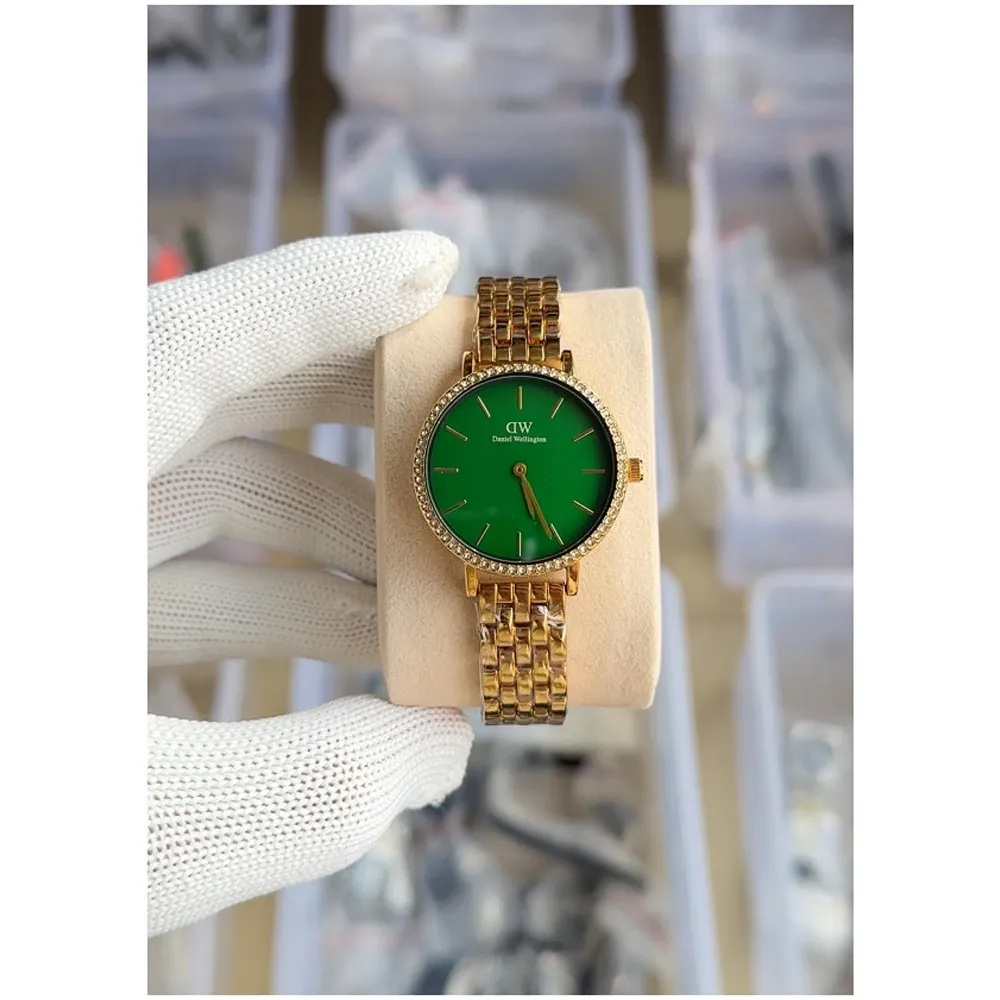 Stylish Daniel Wellington Watch For Women (SG1987) - stayhit.in Stylish Daniel Wellington Watch For Women (SG1987) - stayhit.in
