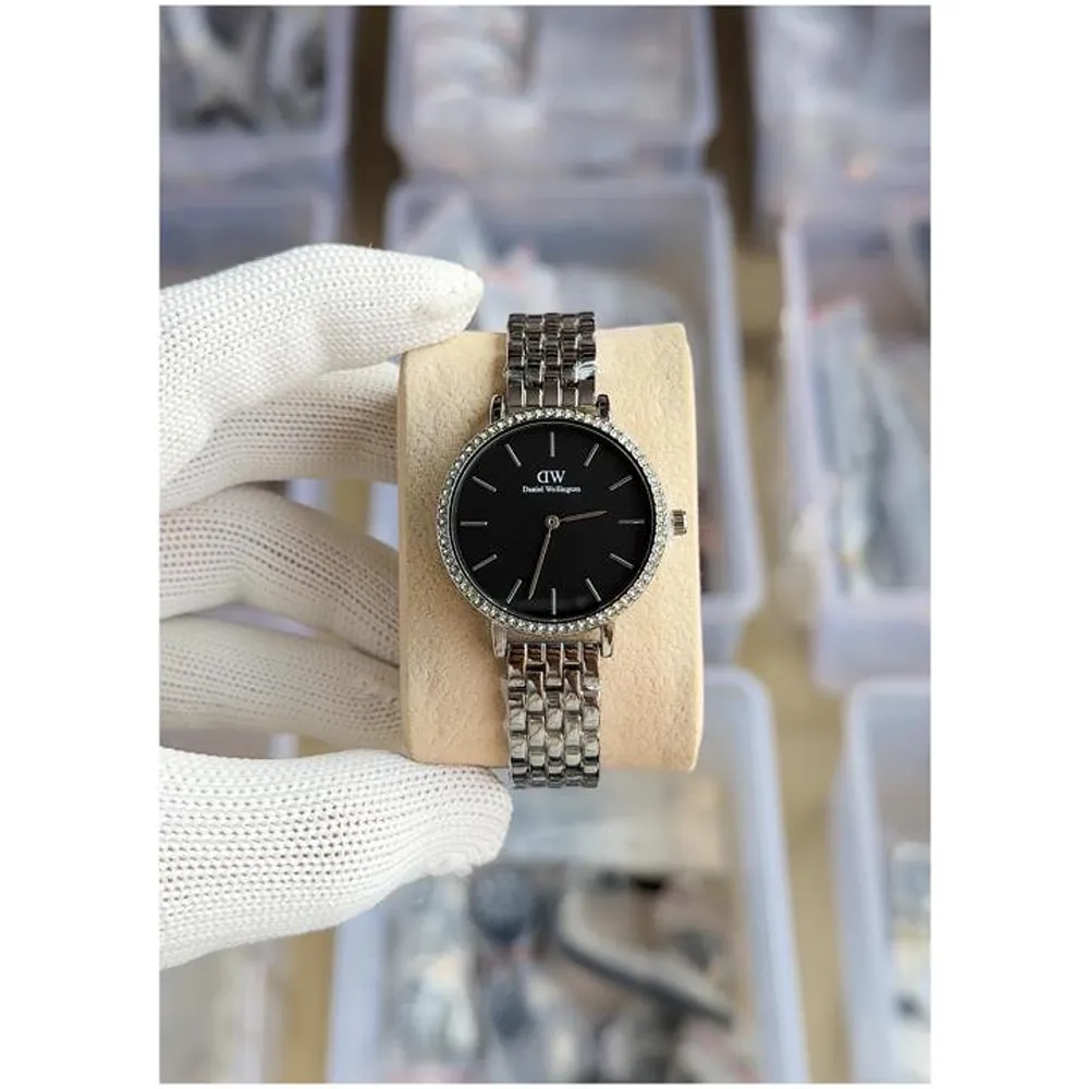 Stylish Daniel Wellington Watch For Women (SG1990) - stayhit.in Stylish Daniel Wellington Watch For Women (SG1990) - stayhit.in