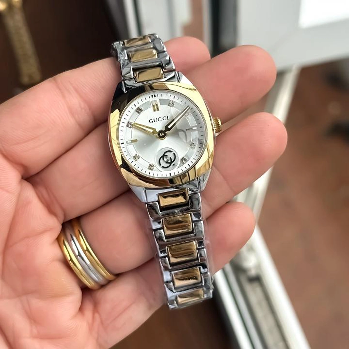 Stylish Gucci Watch Chain Strap For Women (BOT3623) - stayhit.in Stylish Gucci Watch Chain Strap For Women (BOT3623) - stayhit.in