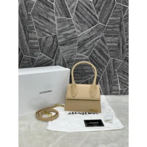 Stylish Jacquemus Handbag For Women (BOT1712) - stayhit.in