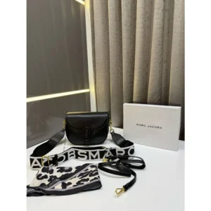 Stylish Marc Jacobs Handbag For Women (LAB1483) - stayhit.in