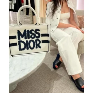 Stylish Miss Dior Handbag For Women (BOT1817) - stayhit.in