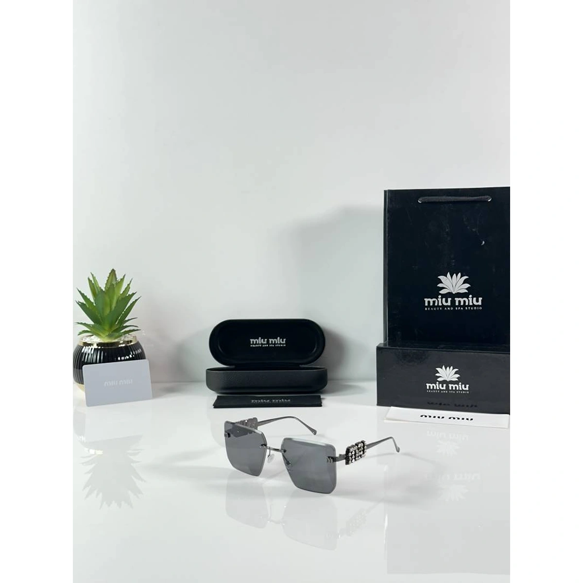 Stylish Miu Miu 1024 Sunglass Black For Women (BT193) - stayhit.in Stylish Miu Miu 1024 Sunglass Black For Women (BT193) - stayhit.in