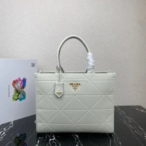 Stylish Prada Handbag For Women (LAB1323) - stayhit.in