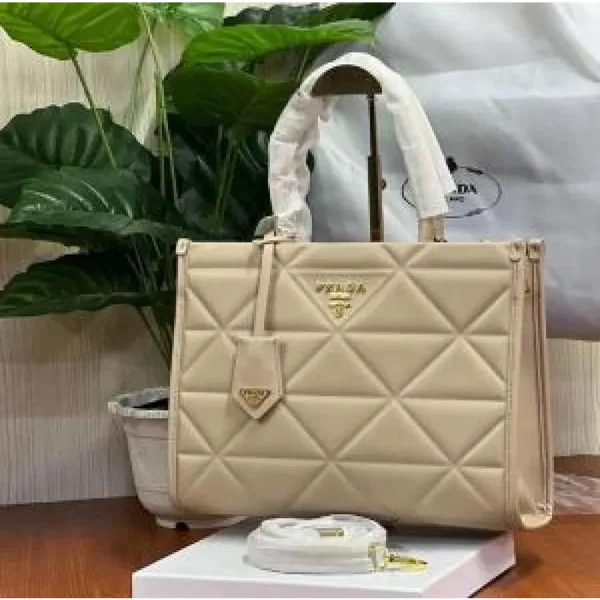 Stylish Prada Handbag For Women (LAB1325) - stayhit.in