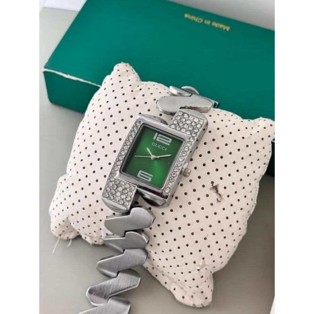 Trendy Gucci Watch For Women (SUP844) - stayhit.in Trendy Gucci Watch For Women (SUP844) - stayhit.in