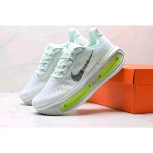 Elegant Nike Vomero Barely Shoes Green Volt For Men (SUP1913) - stayhit.in