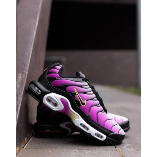 Imported Nike Air Max Plus Tn Shoes Bold Berry For Men (SUP1169) - stayhit.in Imported Nike Air Max Plus Tn Shoes Bold Berry For Men (SUP1169) - stayhit.in