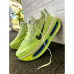 Imported Nike Vomero Volt Tint Shoes Sapphire For Men (SUP3082) - stayhit.in