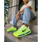 Imported Nike Vomero Volt Tint Shoes Sapphire For Men (SUP3082) - stayhit.in