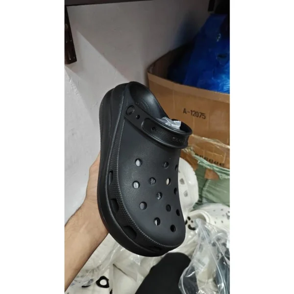 Premium Crocs Crush Clogs Black For Men (HS1431) - stayhit.in Premium Crocs Crush Clogs Black For Men (HS1431) - stayhit.in