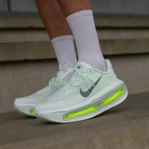 Premium Nike Vomero Barely Shoes Green Volt For Men (SUP1209) - stayhit.in