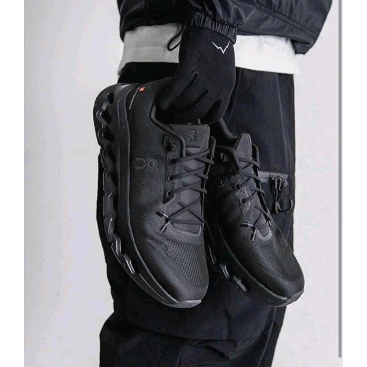 Premium On Cloud Cloudtilt Shoes Eclipse All Black For Men (SUP1662) - stayhit.in
