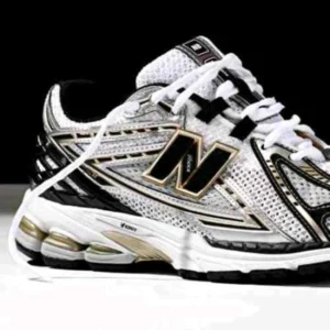 Stylish New Balance 1906r Shoes Metallic Gold For Men (SUP1105) - stayhit.in