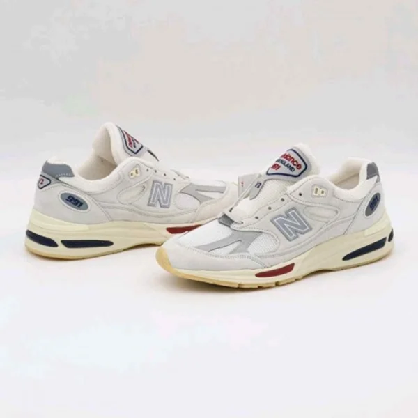 Stylish New Balance 991 V2 Shoes Vintage Sport For Men (SUP1861) - stayhit.in Stylish New Balance 991 V2 Shoes Vintage Sport For Men (SUP1861) - stayhit.in