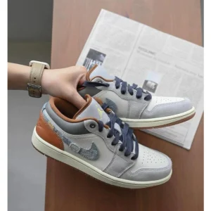 Stylish Nike Air Jordan 1 Low Shoes For Men (SUP3022) - stayhit.in
