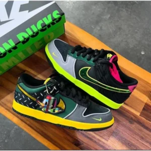Stylish Nike Dunk Low Shoes What The Duck University For Men (SUP2868) - stayhit.in