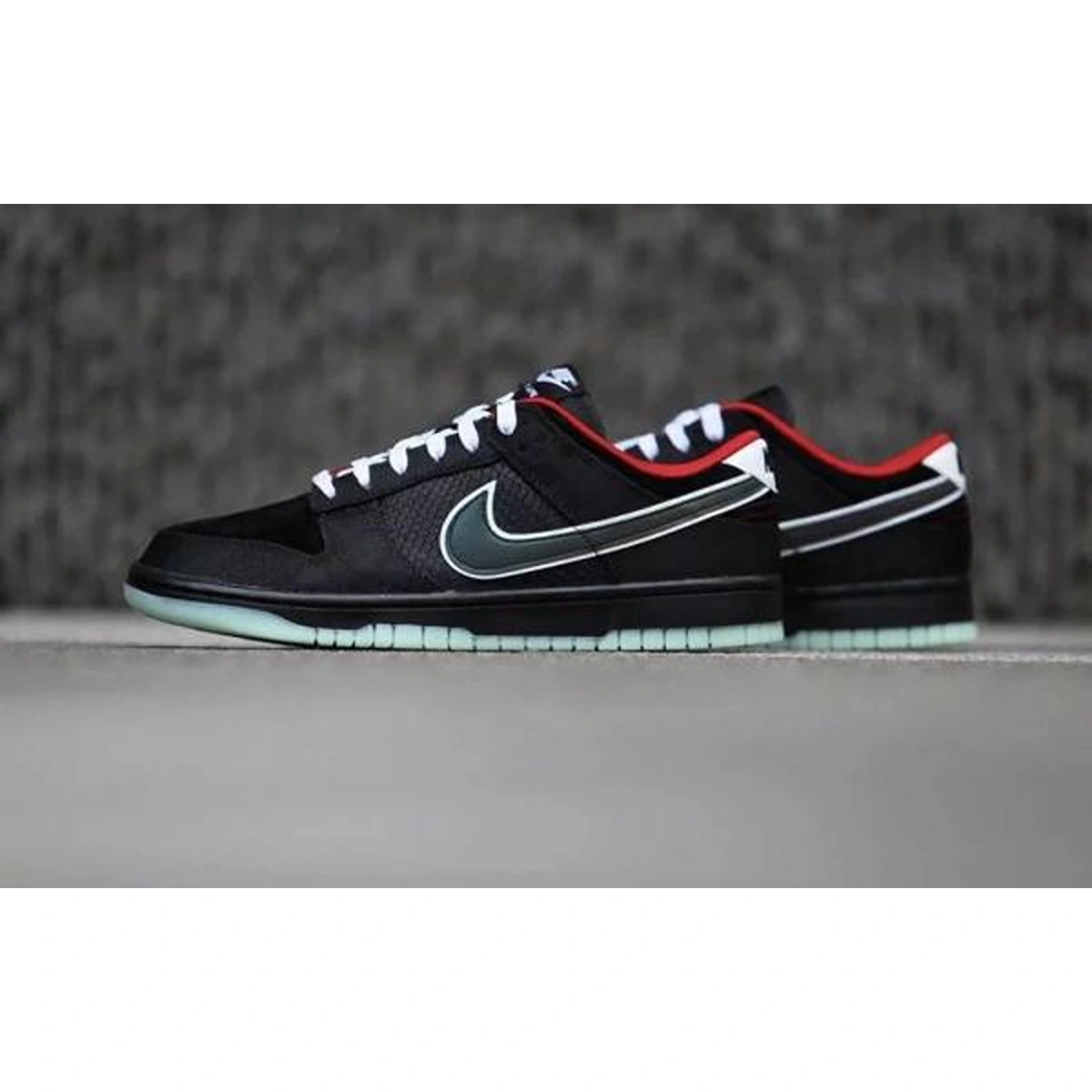 Stylish Nike Sb Dunk Low X League Of Legends Shoes For Men (SUP3478) - stayhit.in