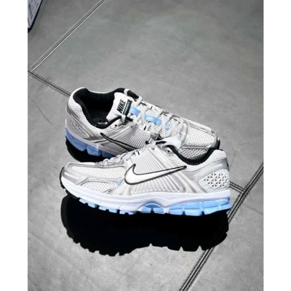 Stylish Nike Zoom Vomero Shoes White Pure Platinum Blue For Men (SUP1117) - stayhit.in
