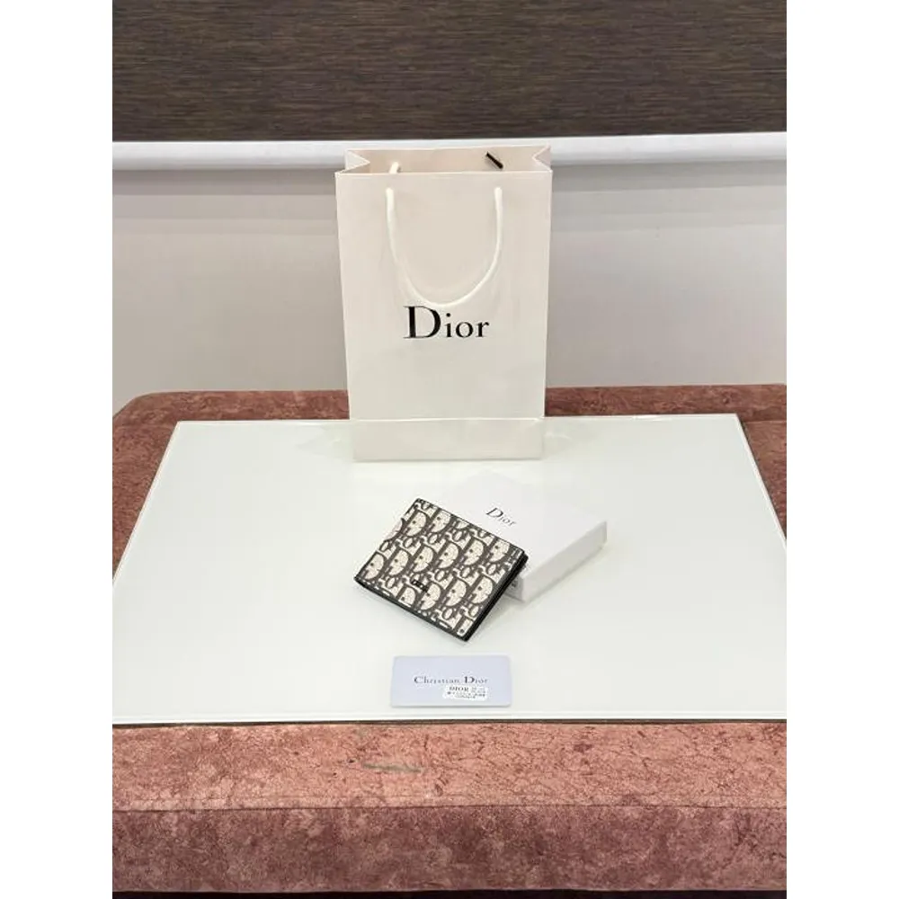 Dior Wallet For Men (SUP427) - stayhit.in Dior Wallet For Men (SUP427) - stayhit.in