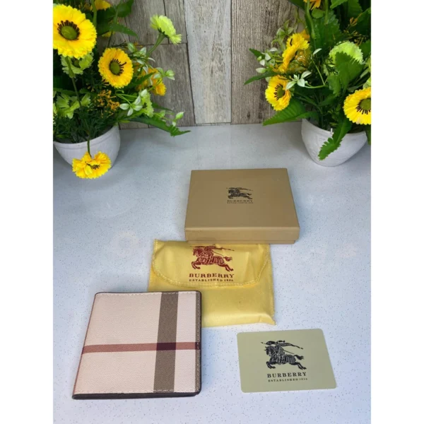 Stylish Burberry Wallet With Og Box Dust Bag Card For Men Stylish Burberry Wallet With Og Box Dust Bag Card For Men