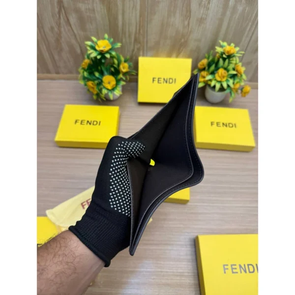 Stylish Fendi Wallet For Men Stylish Fendi Wallet For Men