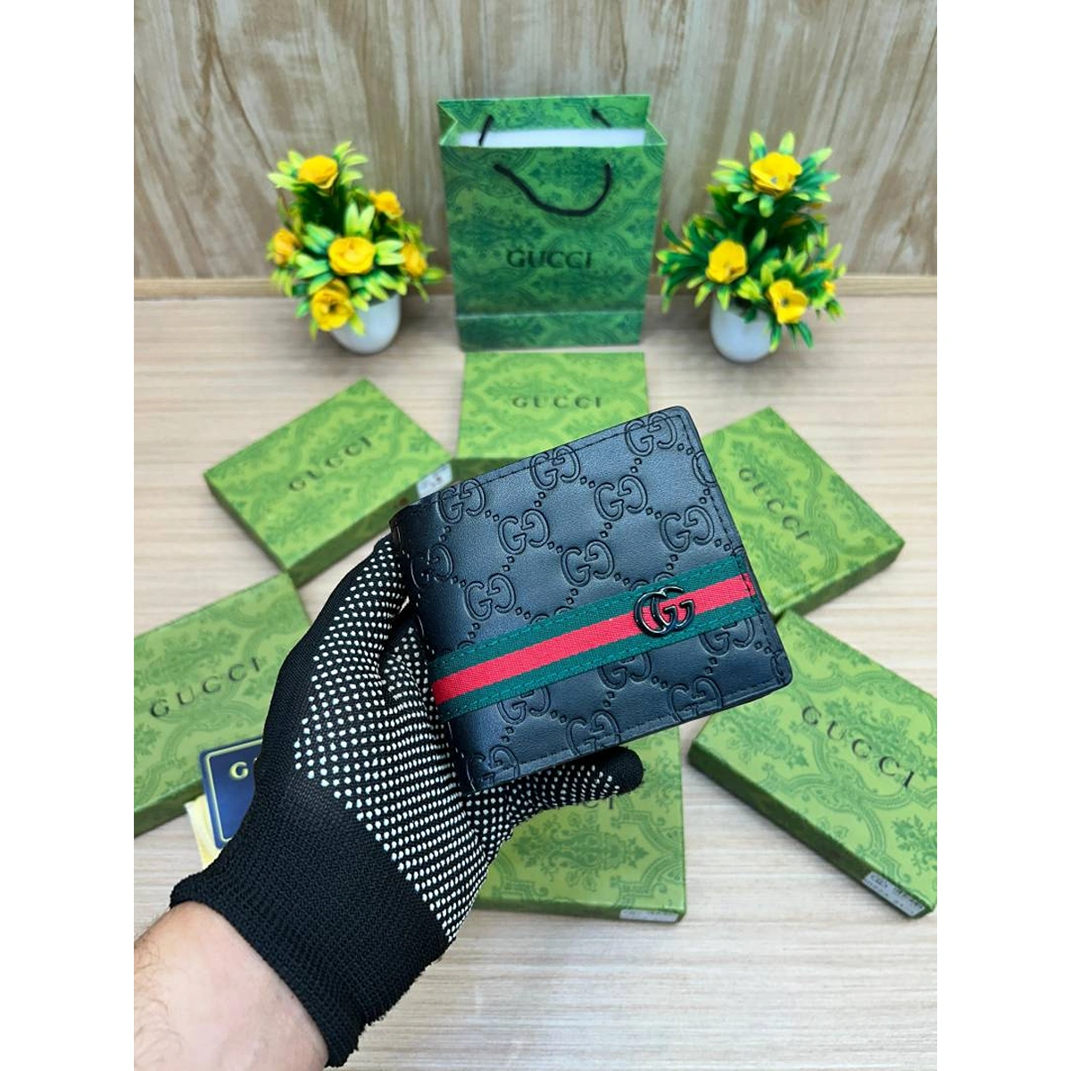 Stylish Gucci GG Wallet Black For Men (DW308) - stayhit.in Stylish Gucci GG Wallet Black For Men (DW308) - stayhit.in