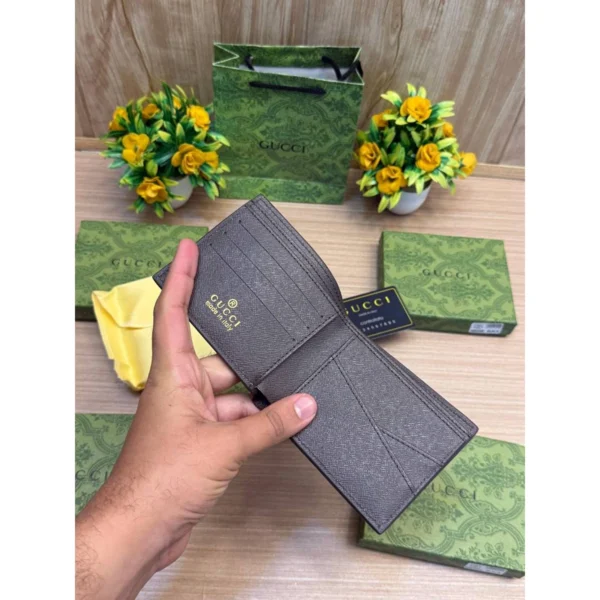 Stylish Gucci GG Wallet For Men Stylish Gucci GG Wallet For Men